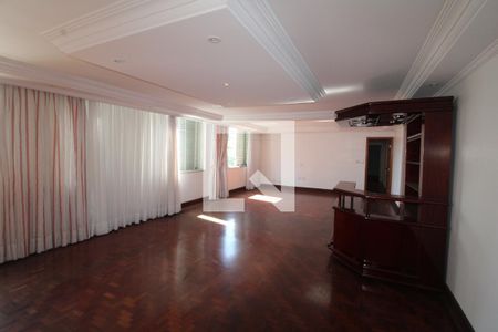 Apartamento para alugar com 212m², 3 quartos e 2 vagasSala