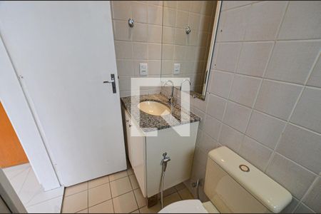 Apartamento para alugar com 85m², 2 quartos e 1 vaga Apartamento para alugar com 85m², 2 quartos e 1 vagaBanheiro suite