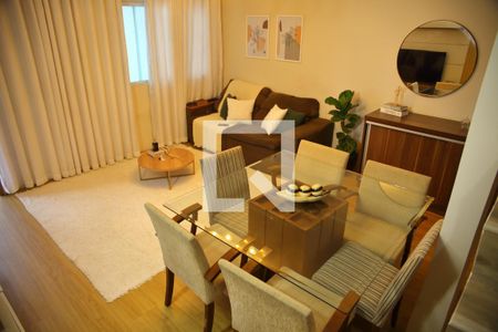 Sala  de casa à venda com 3 quartos, 230m² em Jardim Calux, São Bernardo do Campo