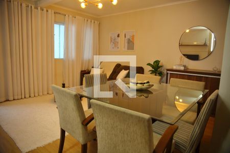 Sala  de casa à venda com 3 quartos, 230m² em Jardim Calux, São Bernardo do Campo