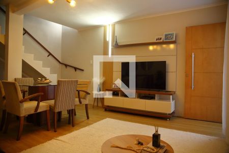 Sala  de casa à venda com 3 quartos, 230m² em Jardim Calux, São Bernardo do Campo