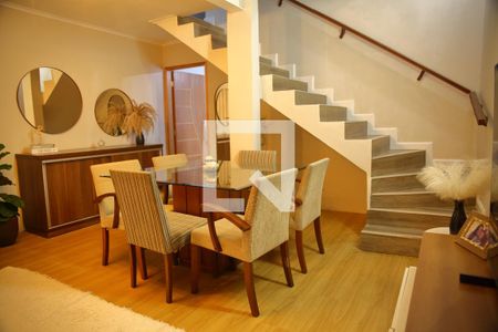 Sala  de casa à venda com 3 quartos, 230m² em Jardim Calux, São Bernardo do Campo