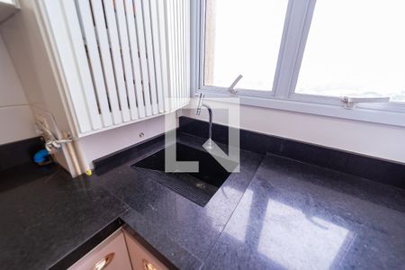 Área de Serviço de apartamento à venda com 2 quartos, 60m² em Vila Penteado, São Paulo