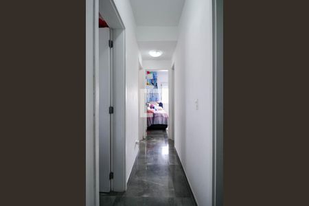 Corredor  de apartamento à venda com 3 quartos, 96m² em Vila Andrade, São Paulo