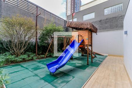 Apartamento à venda com 125m², 3 quartos e 2 vagasÁrea comum - Playground