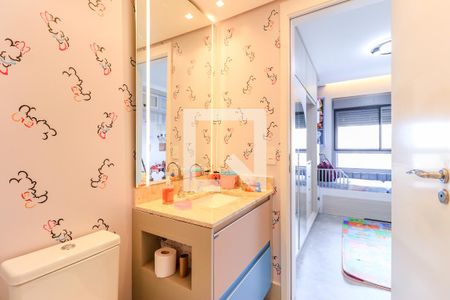 Apartamento à venda com 125m², 3 quartos e 2 vagasBanheiro da Suíte 2