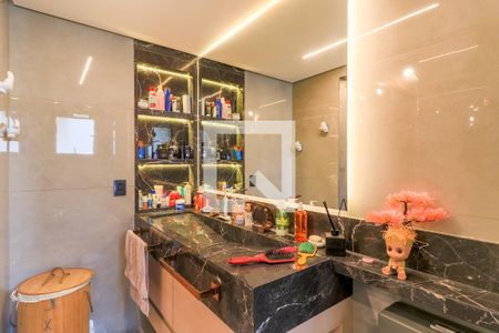 Apartamento à venda com 125m², 3 quartos e 2 vagasBanheiro da Suíte 1