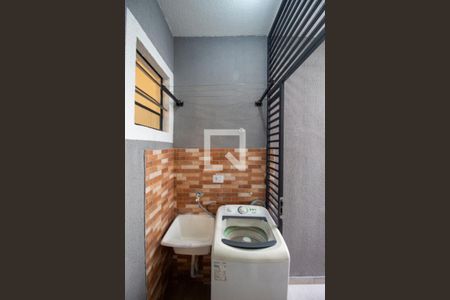Área de Serviço de kitnet/studio para alugar com 1 quarto, 22m² em Guaianazes, São Paulo
