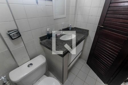 Casa de condomínio para alugar com 80m², 2 quartos e 1 vaga Casa de condomínio para alugar com 80m², 2 quartos e 1 vagaBanheiro 2