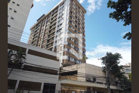 Apartamento à venda com 30m², 2 quartos e 1 vaga Apartamento à venda com 30m², 2 quartos e 1 vagaFachada do Condomínio
