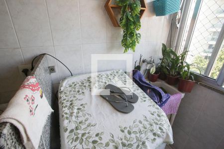 Apartamento à venda com 30m², 2 quartos e 1 vaga Apartamento à venda com 30m², 2 quartos e 1 vagaÁrea de Serviço