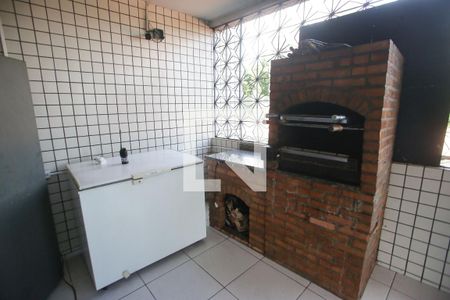 Apartamento à venda com 30m², 2 quartos e 1 vaga Apartamento à venda com 30m², 2 quartos e 1 vagaÁrea comum - Churrasqueira