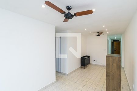 Sala de apartamento para alugar com 2 quartos, 48m² em Irajá, Rio de Janeiro
