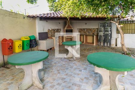 Apartamento para alugar com 48m², 2 quartos e 1 vagaÁrea comum - Churrasqueira