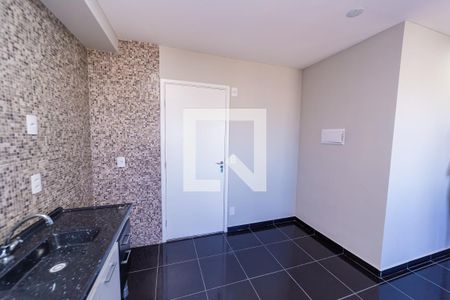 Apartamento para alugar com 30m², 1 quarto e sem vaga Apartamento para alugar com 30m², 1 quarto e sem vagaCozinha e Área de Serviço