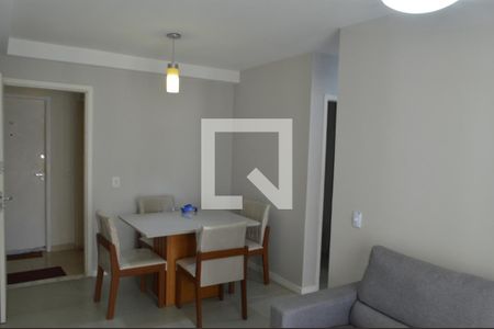 Sala de apartamento para alugar com 2 quartos, 58m² em Jacarepaguá, Rio de Janeiro