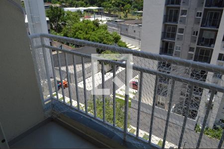 Varanda de apartamento para alugar com 2 quartos, 58m² em Jacarepaguá, Rio de Janeiro