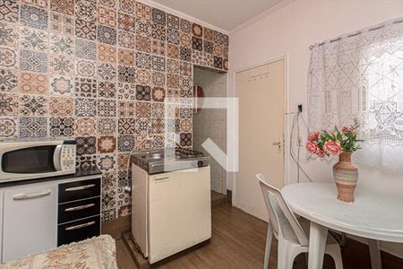 quarto e cozinha compartilhados_4 de kitnet/studio para alugar com 1 quarto, 20m² em Aclimação, São Paulo