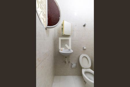 Banheiro de kitnet/studio para alugar com 1 quarto, 20m² em Aclimação, São Paulo