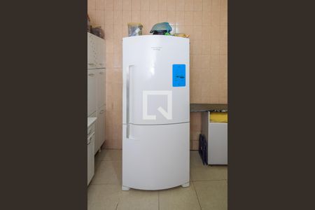 Casa à venda com 118m², 2 quartos e 1 vagaCozinha - Geladeira