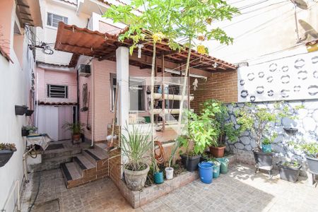 Casa à venda com 118m², 2 quartos e 1 vagaÁrea externa 