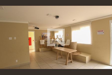 Apartamento para alugar com 38m², 2 quartos e sem vagaÁrea comum