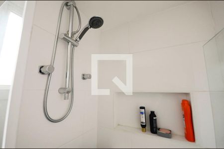 Apartamento à venda com 150m², 3 quartos e 2 vagas Apartamento à venda com 150m², 3 quartos e 2 vagasBanheiro 1