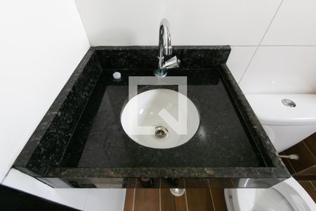 Apartamento à venda com 27m², 1 quarto e sem vaga Apartamento à venda com 27m², 1 quarto e sem vagaDetalhe banheiro