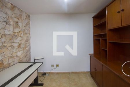 Casa à venda com 300m², 4 quartos e 4 vagas Casa à venda com 300m², 4 quartos e 4 vagasEdícula