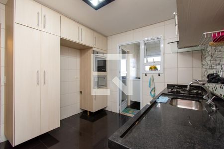 Apartamento à venda com 96m², 3 quartos e 2 vagas Apartamento à venda com 96m², 3 quartos e 2 vagasCozinha