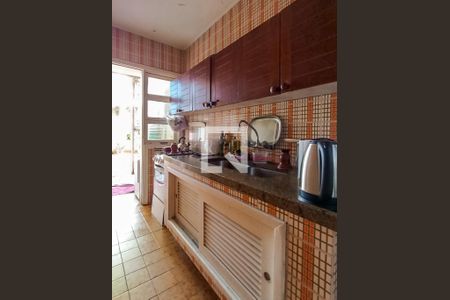 Apartamento para alugar com 120m², 2 quartos e 1 vagaCozinha 