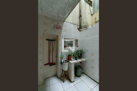 Apartamento à venda com 84m², 3 quartos e sem vaga Apartamento à venda com 84m², 3 quartos e sem vagaÁrea de Serviço