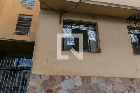 Apartamento à venda com 84m², 3 quartos e sem vaga Apartamento à venda com 84m², 3 quartos e sem vagaPlaquinha