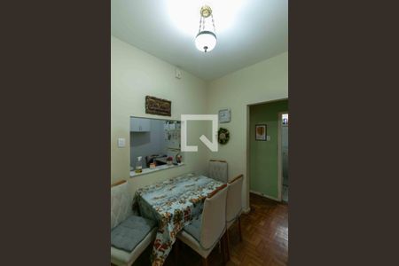 Apartamento à venda com 84m², 3 quartos e sem vaga Apartamento à venda com 84m², 3 quartos e sem vagaCopa