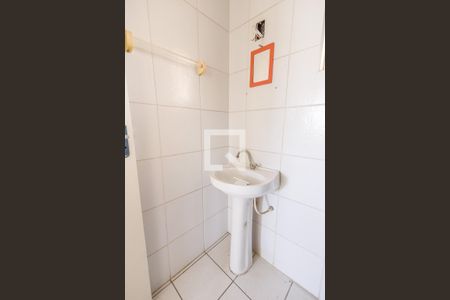 Apartamento para alugar com 65m², 2 quartos e 1 vaga Apartamento para alugar com 65m², 2 quartos e 1 vagaBanheiro Corredor