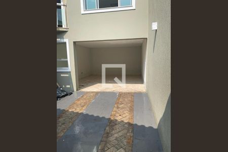 Casa à venda com 160m², 3 quartos e 3 vagas