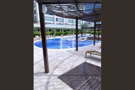 Apartamento à venda com 335m², 4 quartos e 4 vagas