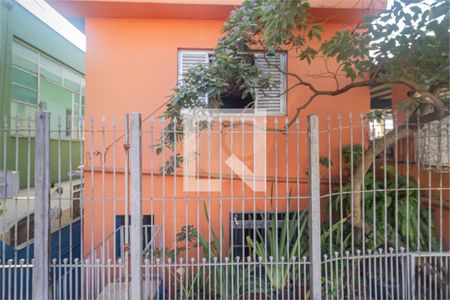 Casa à venda com 3 quartos, 97m² em Vila Fachini, São Paulo