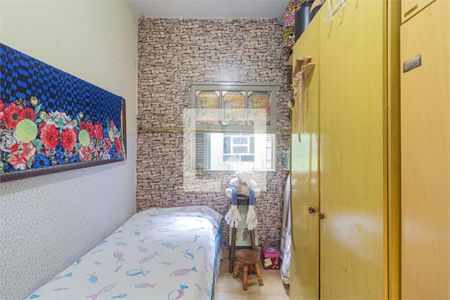 Casa à venda com 3 quartos, 97m² em Vila Fachini, São Paulo