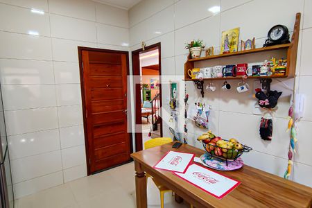 Casa à venda com 170m², 4 quartos e 1 vaga Casa à venda com 170m², 4 quartos e 1 vagacozinha