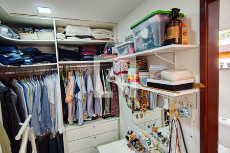 Casa à venda com 170m², 4 quartos e 1 vaga Casa à venda com 170m², 4 quartos e 1 vagaquarto 4 suite master