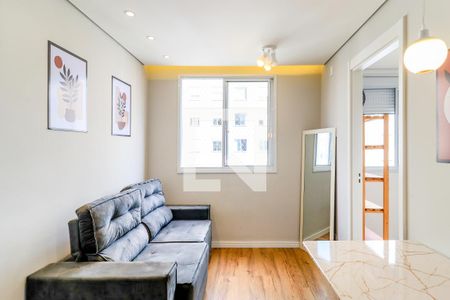 Sala de apartamento para alugar com 2 quartos, 34m² em Santo Amaro, São Paulo