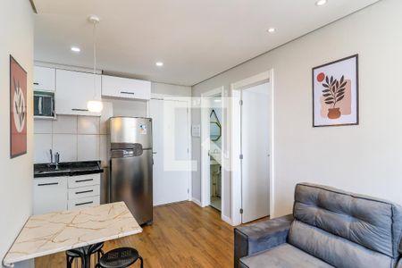 Sala de apartamento para alugar com 2 quartos, 34m² em Santo Amaro, São Paulo