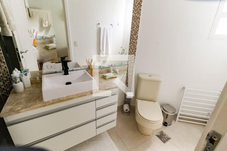 Apartamento à venda com 147m², 3 quartos e 3 vagas Apartamento à venda com 147m², 3 quartos e 3 vagasBanheiro da Suíte 2