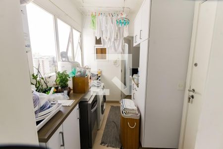 Apartamento à venda com 147m², 3 quartos e 3 vagas Apartamento à venda com 147m², 3 quartos e 3 vagasÁrea de Serviço