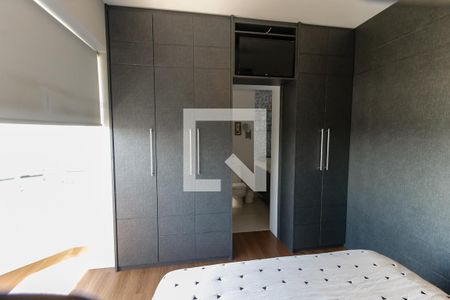 Apartamento à venda com 147m², 3 quartos e 3 vagas Apartamento à venda com 147m², 3 quartos e 3 vagasSuíte 3 - armários