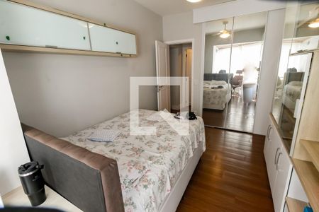 Apartamento à venda com 147m², 3 quartos e 3 vagas Apartamento à venda com 147m², 3 quartos e 3 vagasSuíte 2