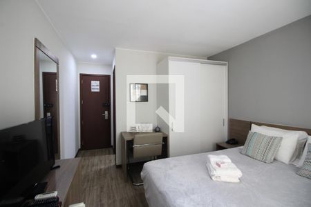 Quarto de kitnet/studio para alugar com 1 quarto, 20m² em Jacarepaguá, Rio de Janeiro