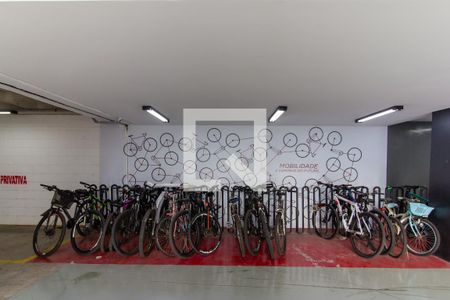 Studio à venda com 27m², 1 quarto e sem vaga Studio à venda com 27m², 1 quarto e sem vagaBicicletário