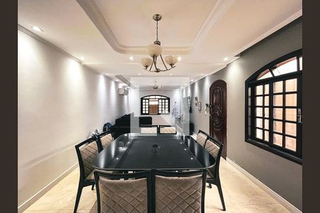 Sala de casa à venda com 3 quartos, 120m² em Rio Pequeno, São Paulo